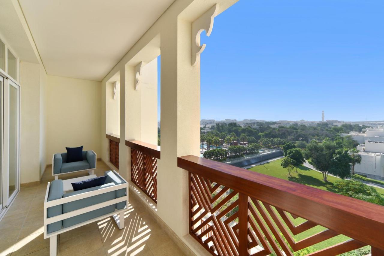 منتجع وسبا المسيلة، لاكشري كوليكشن، الدوحة المظهر الخارجي الصورة Balcony