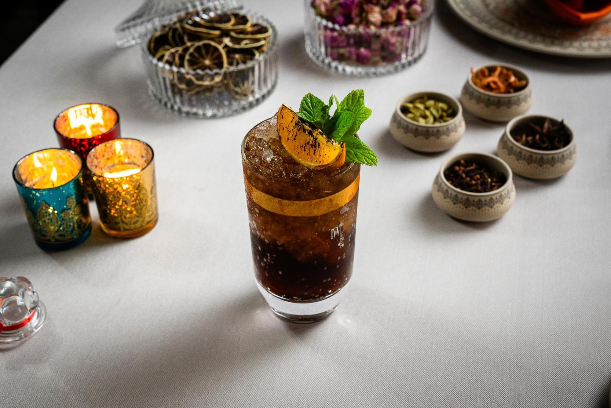 منتجع وسبا المسيلة، لاكشري كوليكشن، الدوحة المظهر الخارجي الصورة A masala chai cocktail